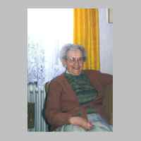 022-1076 Gertrud Rebuschat, die Ehefrau vom Friseur in Goldbach im Jahre 1995.jpg